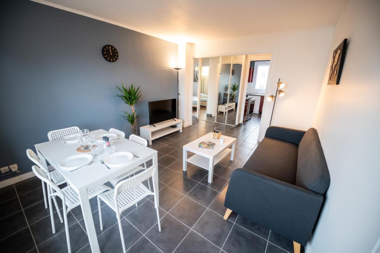 Robespierre - Tout Equipe & Calme - Tv Et Wifi Saint-Etienne  Exterior photo